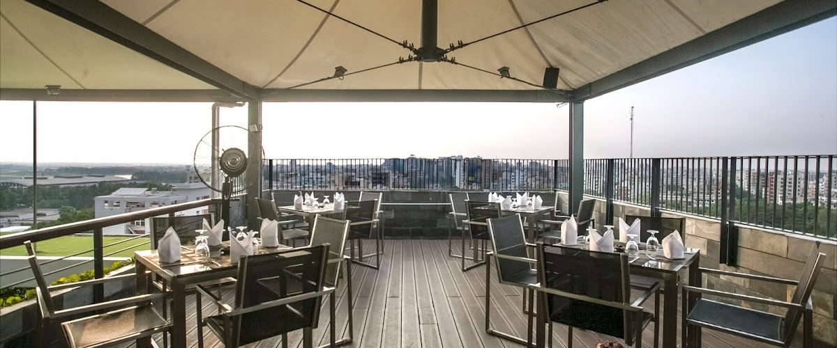 Charcoal BAR & BBQ Restaurant