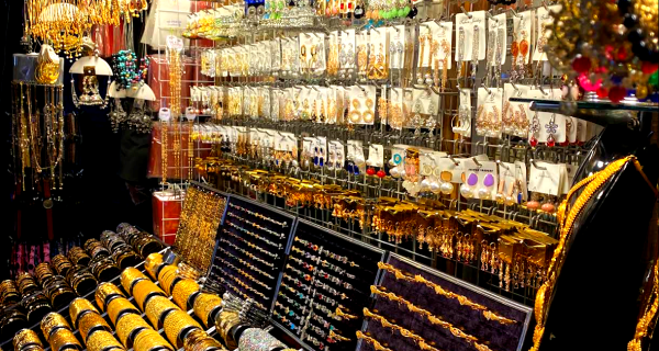 Dhaka New Market photo 2