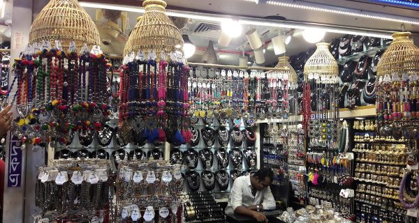Dhaka New Market photo 4