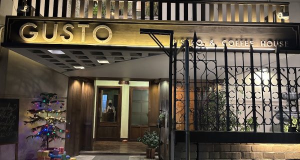 Gusto Bistro & Coffee House company