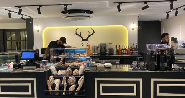 IZ Pâtisserie and Café – Gulshan 2 Branch