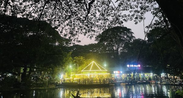 Lake Town Restaurant photo 3