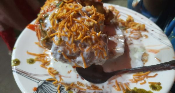 Mohammadpur Town Hall Street Food Stall photo 2