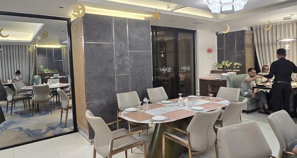 Saffron Dine photo 3