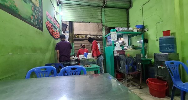 Shoma Halim & Chotpoti photo 3