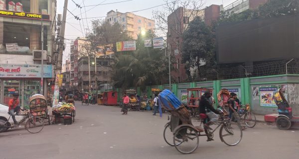 Street food zone Sutrapur photo 3