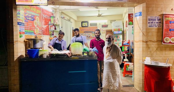 Sumaiya Chotpoti Fuchka সুমাইয়া চটপটি ফুচকা