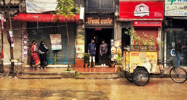 Treat Cafe & Restaurent Mohammadpur photo 3