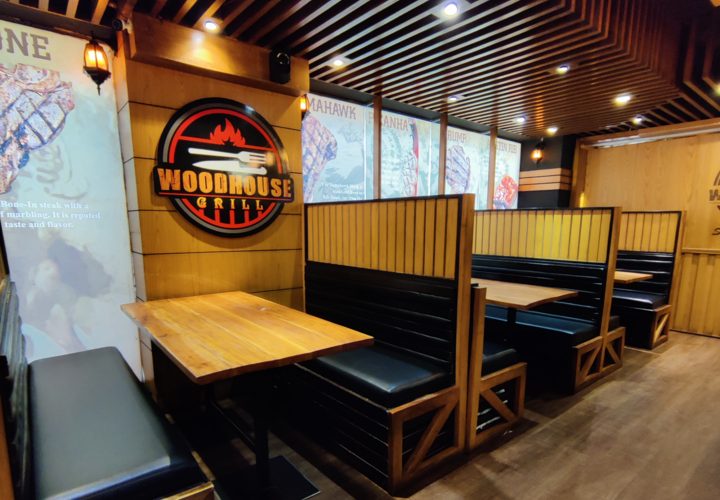 Woodhouse Grill Banani