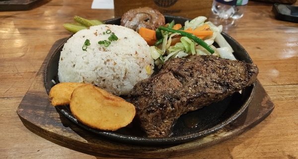 Woodhouse Grill Gulshan photo 3