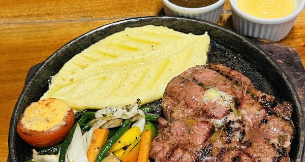 Woodhouse Grill Gulshan photo 4