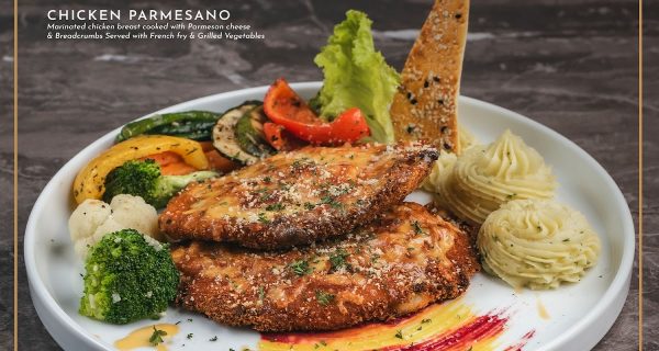 Zephyr Restaurant & Lounge photo 2