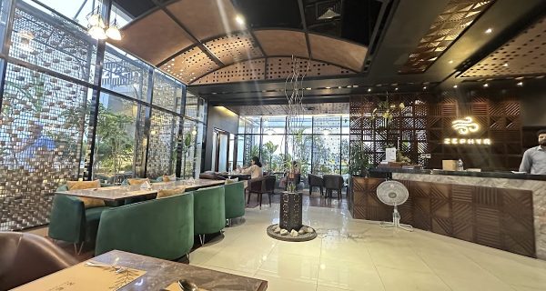 Zephyr Restaurant & Lounge photo 5