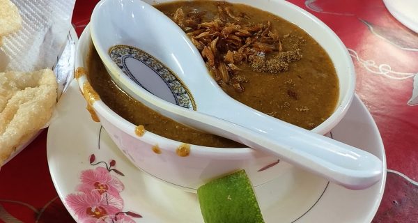 কিসমত ভাইয়ের শাহী হালিম photo 2